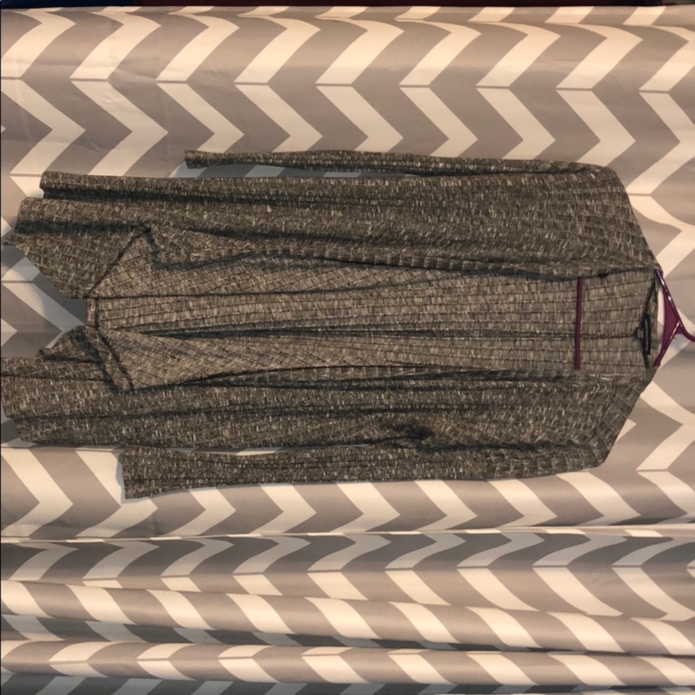 American Eagle Cardigan
